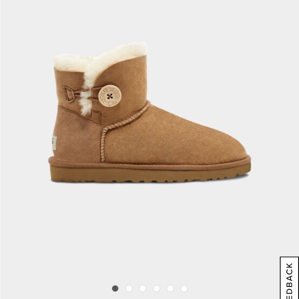 UGG BOOTS